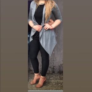 Cute cardigan with laces